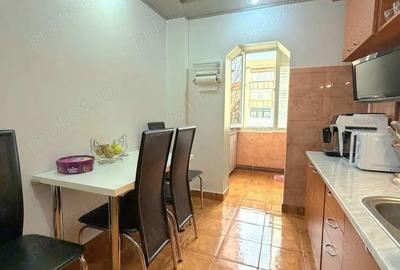 Apartament cu 3 camere decomandat în Lipovei - 10