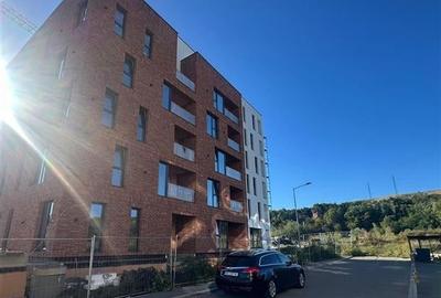 Apartament cu 2 camere semidecomandat în Florești
