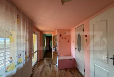 Casa cu 6 camere in Soimus - 9