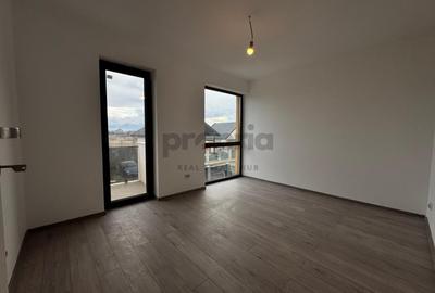 Casa de vanzare | 5 camere • 3 bai • 415 mp teren | Harman - 16
