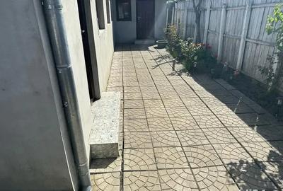 Casa la pre? de garsoniera-Gole?ti - 9