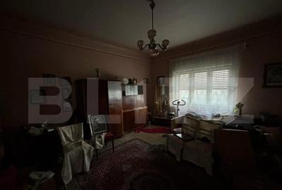 Casa de vanzare in suprafata de 100 mp localizata central i - 10