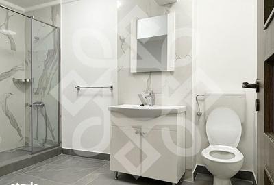 Apartament cu 3 camere decomandat în Girișu de Criș - 3