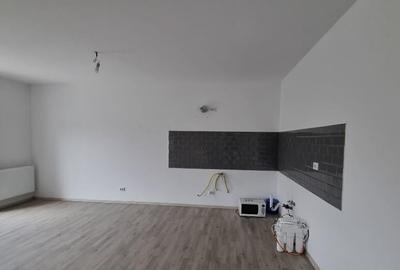 Casa individuala - 3 camere 2 bai - 400 mp teren - 15 min statie STV - 13