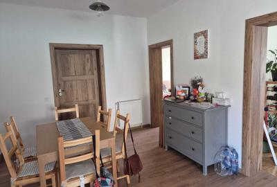 Casă cu 4 camere în Titulescu - 6