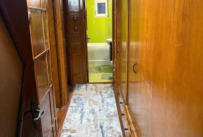Apartament cu 3 camere decomandat în Cosâmbești - 2