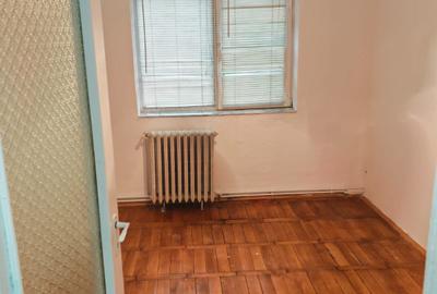 Apartament de vanzare - 5