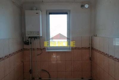 Apartament cu 2 camere decomandat în Central - 8
