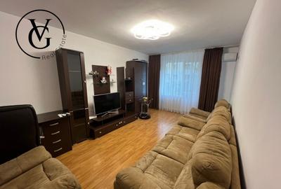 Apartament trei camere decomandat - Crangasi