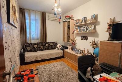 Apartament cu 2 camere decomandat în Preajba - 13
