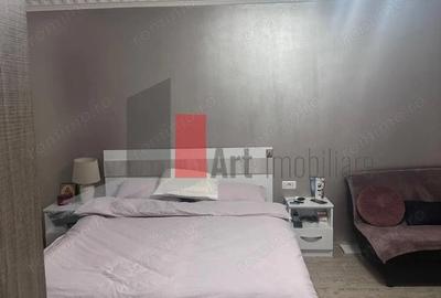 Garsonieră decomandată în Decebal - 2