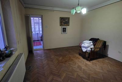 Apartament cu 2 camere decomandat în Central - 6