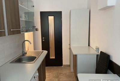 Garsonieră în Militari