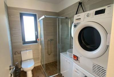 Vila superba situata langa lac si parc | Tunari - 5