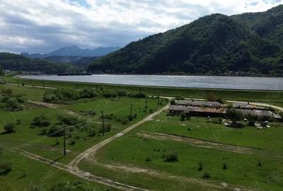 Casă cu 6 camere cu Teren 1500 Mp în Racovița - 3