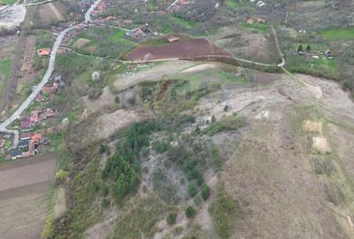 Teren de vanzare - 207.000 mp in Brnesat, cu panorama ...