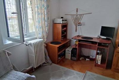 Casă cu 5 camere cu Teren 80 Mp în Orșova - 1