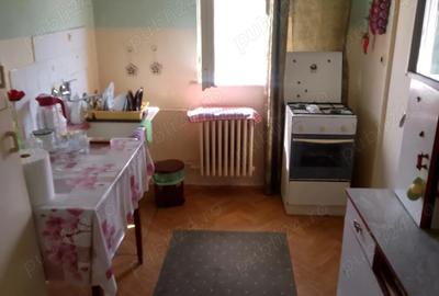 Apartament de vanzare - 2