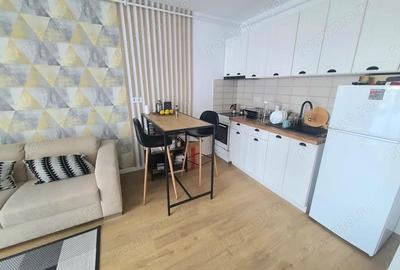 Vand 1 cam Tudor bloc nou - 1