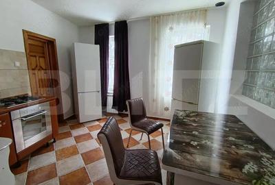 Casa Ultracentral cu 5 camere in suprafa?a de 300 mp ?i un teren de 600 mp - 17