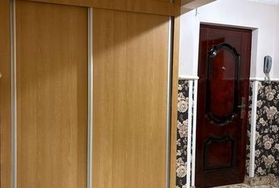 Apartament cu 3 camere decomandat în Șcheia