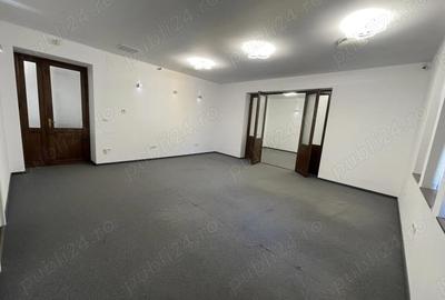 Apartament cu 5 camere decomandat în Central - 1