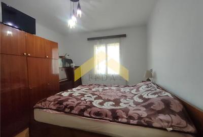 Casa de vanzare in zona Parneava - 2