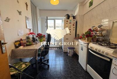 Apartament cu 2 camere decomandat în Panduri