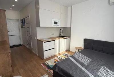 Garsonieră decomandată în Unirii