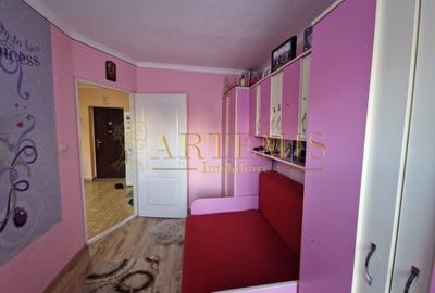 Apartament de 2 camere, decomandat, 49 mp., zona Sud - 5