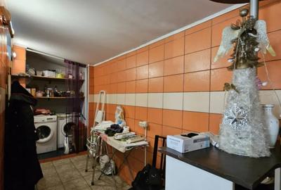 Casă cu 3 camere cu Teren 300 Mp în Pieptănari - 5