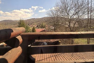 Casă cu Teren 806 Mp în Moroeni - 2
