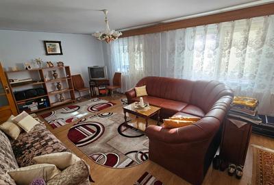 BAICOI - casa P+E, ter-1354mp, pret. loc/activ. comerciale - 149000 euro - 1