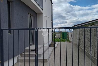Casă cu 3 camere cu Teren 120 Mp în Central - 2