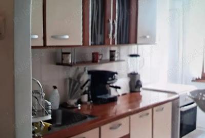 Vand apartament 2 camere - 2