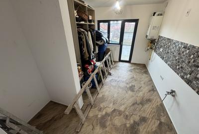 Casă cu 4 camere cu Canalizare în Brătianu - 13