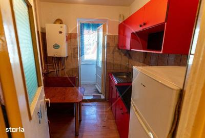 Apartament cu 2 camere, mobilat în Central