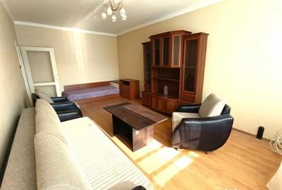 Apartament cu 2 camere decomandat în Obor