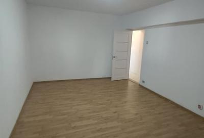 APARTAMENT 3 CAMERE  SPATIOS, M.BRAVU LANGA KAUFLAND  SI INTERSECTIA VITAN - 2