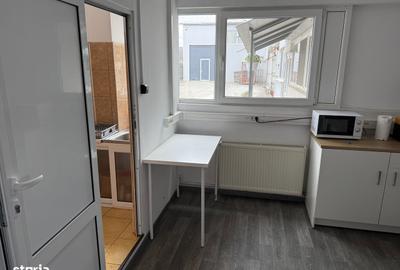 Spațiu comercial, de 200 mp, în Central - 2