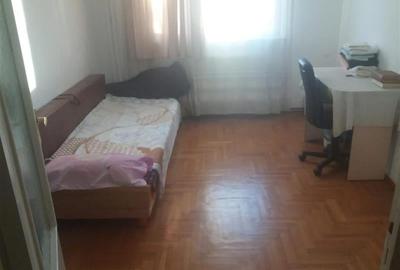 Apartament 4 camere etajul 1 Tractorul - 4