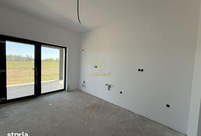 Casă cu 4 camere cu Teren 650 Mp în Odoreu - 7