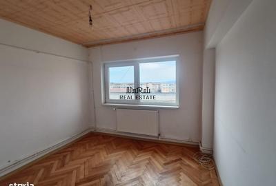 Apartament cu 3 camere în Ultracentral