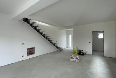 Duplex 3 dormitoare - toate utilitatile - Mosnita - Urseni - 2