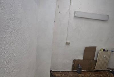 Spațiu comercial, de 23 mp, în P-ța Romană - 3