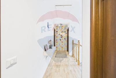 Casă cu 5 camere cu Teren 500 Mp în Central - 23