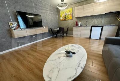 Apartament cu 4 camere decomandat, mobilat în Central - 3