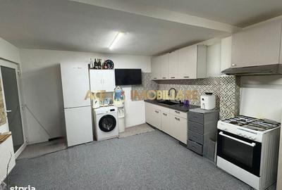 Casă cu 4 camere cu Canalizare în Afumați - 3