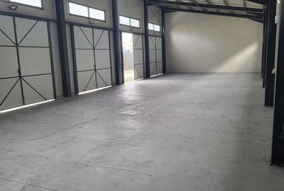 Casă cu 4 camere în Exterior Vest - 3