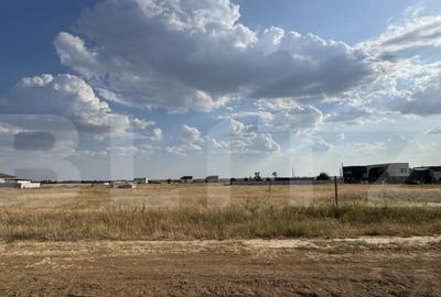 Teren de 566 mp, în Central